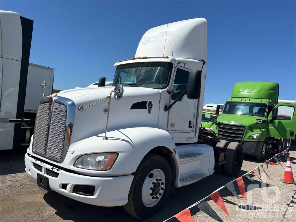 Kenworth T660 曳引機組件