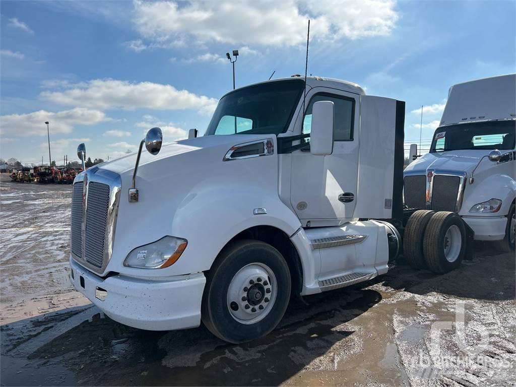 Kenworth T680 曳引機組件