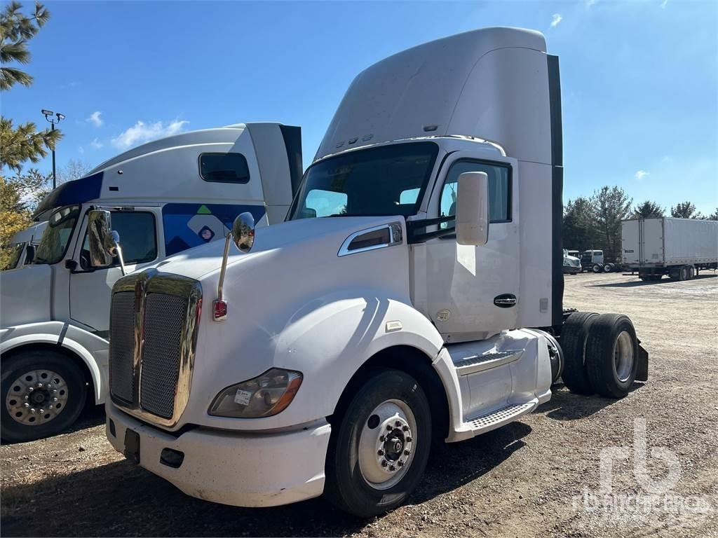 Kenworth T680 曳引機組件