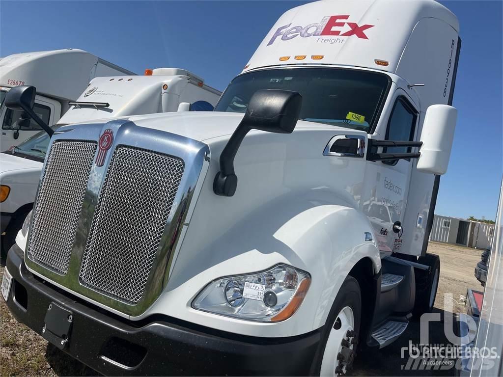 Kenworth T680 曳引機組件