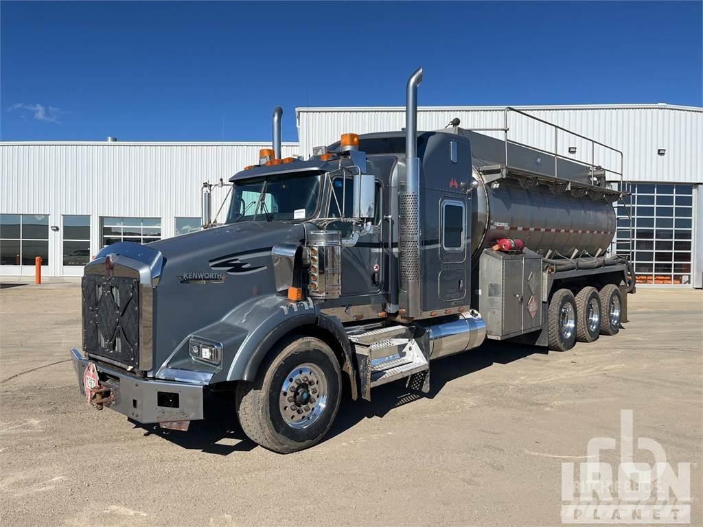 Kenworth T800 運油車