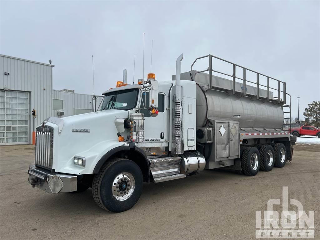 Kenworth T800 運油車
