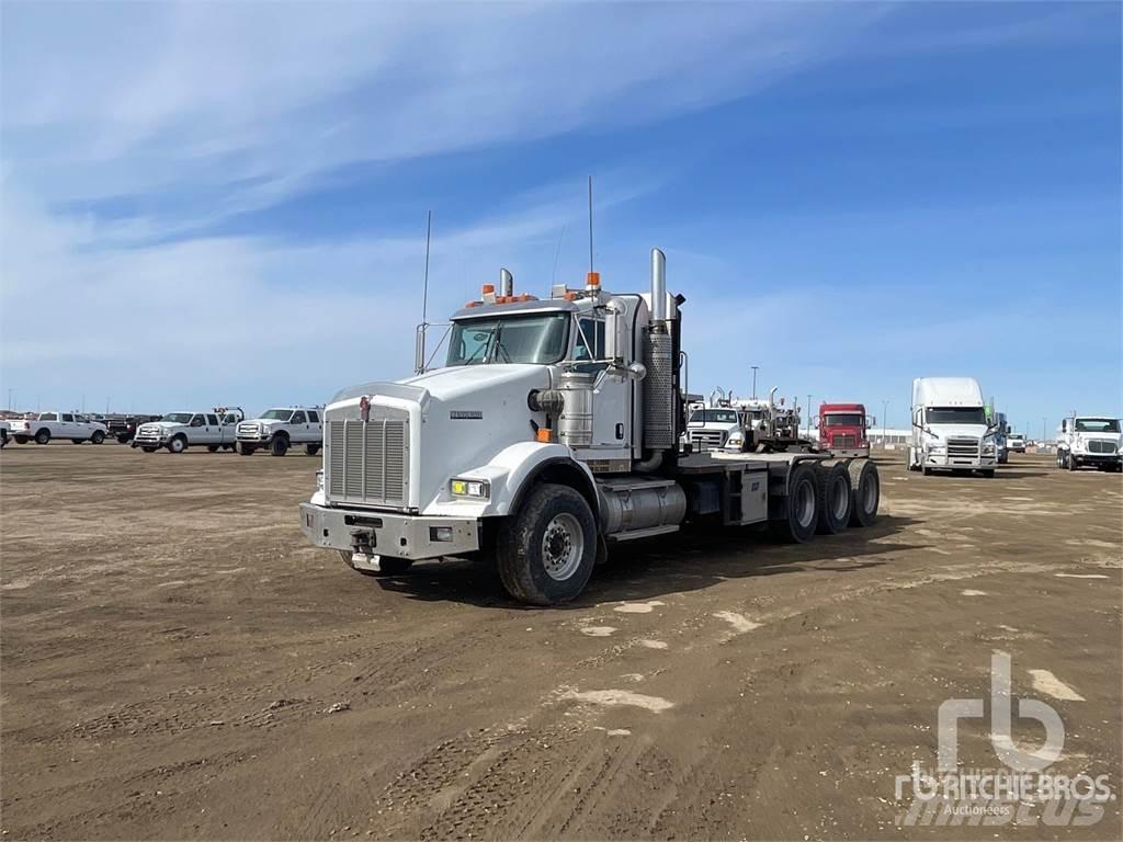 Kenworth T800 平板 / 絞盤 卡車