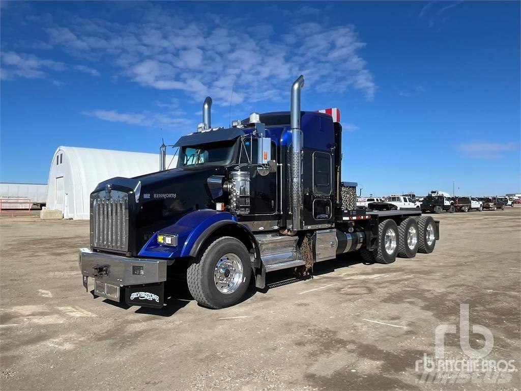 Kenworth T800 平板 / 絞盤 卡車