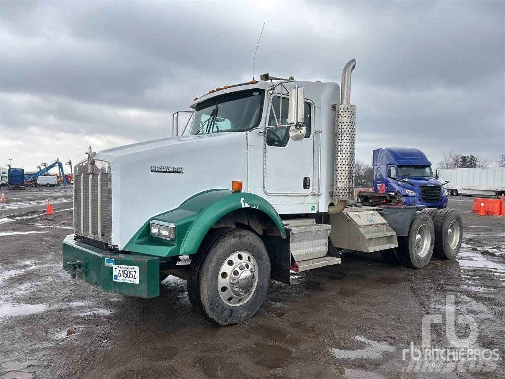 Kenworth T800 曳引機組件