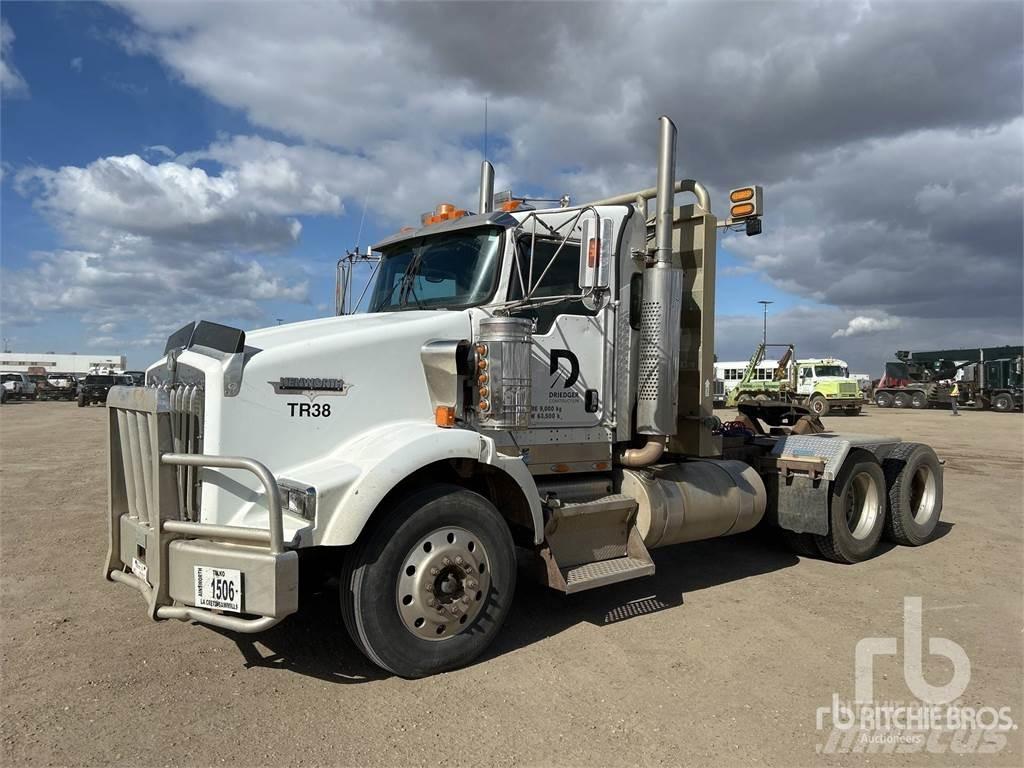 Kenworth T800 曳引機組件