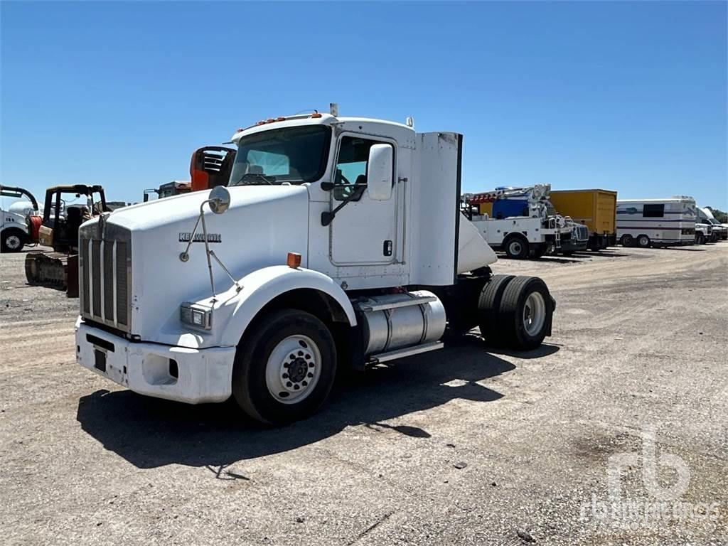 Kenworth T800 曳引機組件