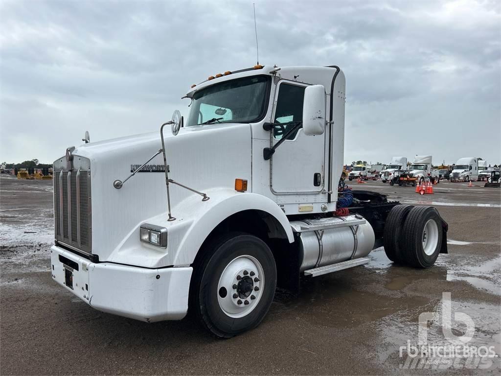 Kenworth T800 曳引機組件