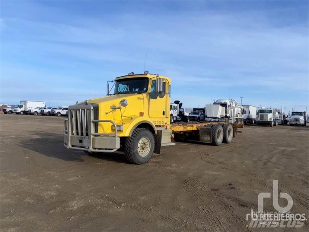 Kenworth T800 商用底盤車