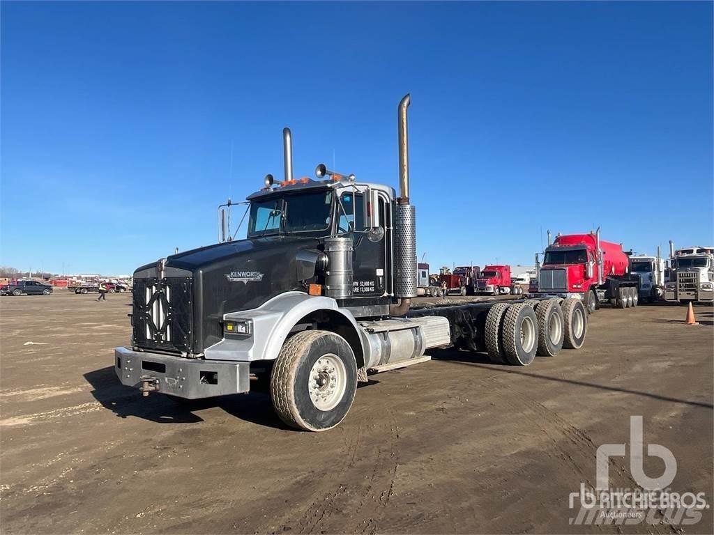 Kenworth T800 商用底盤車