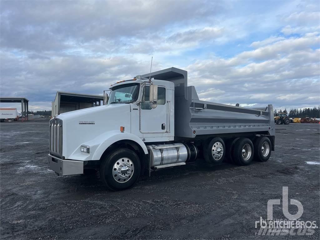 Kenworth T800 傾卸式卡車