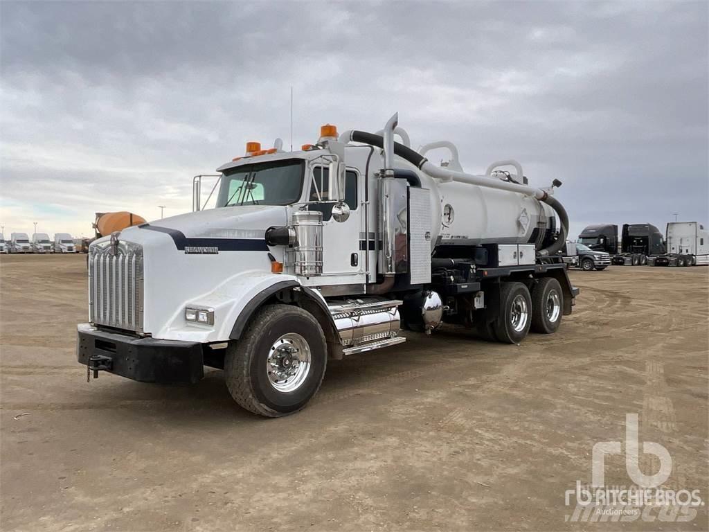 Kenworth T800 組合/真空油槽車