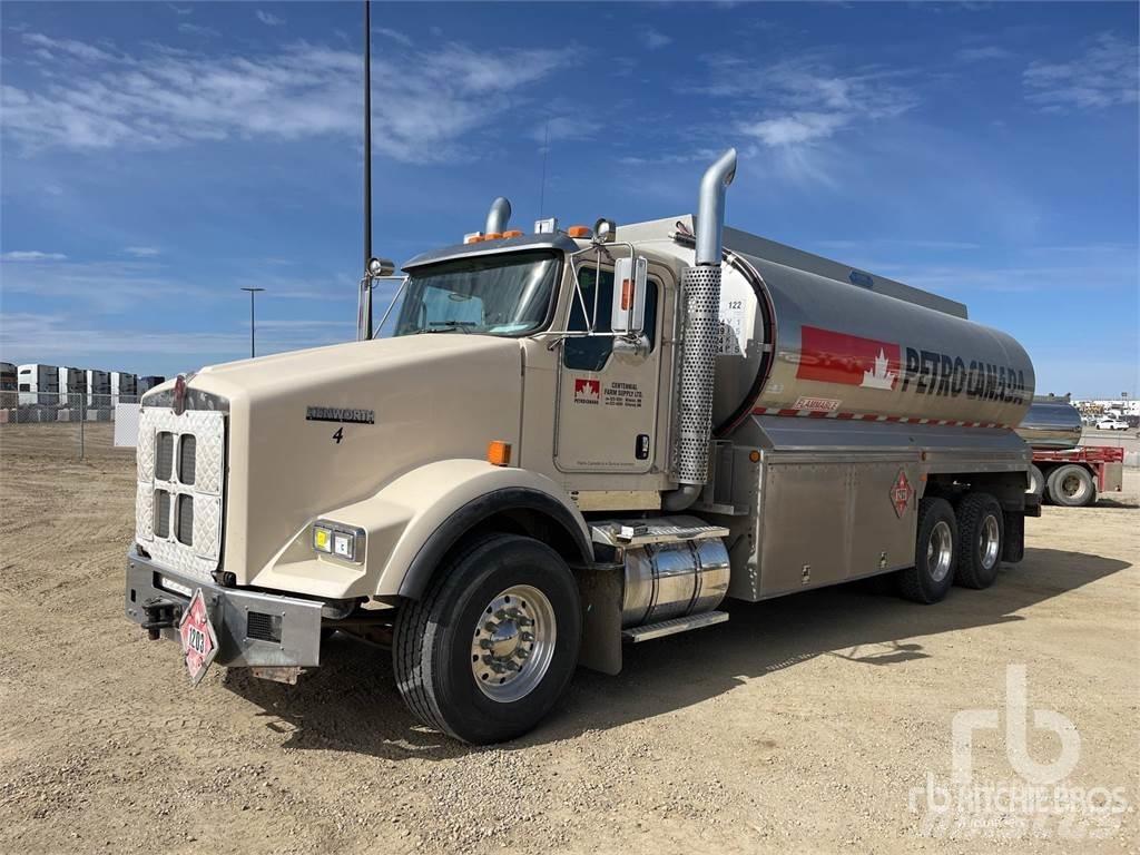 Kenworth T800 運油車