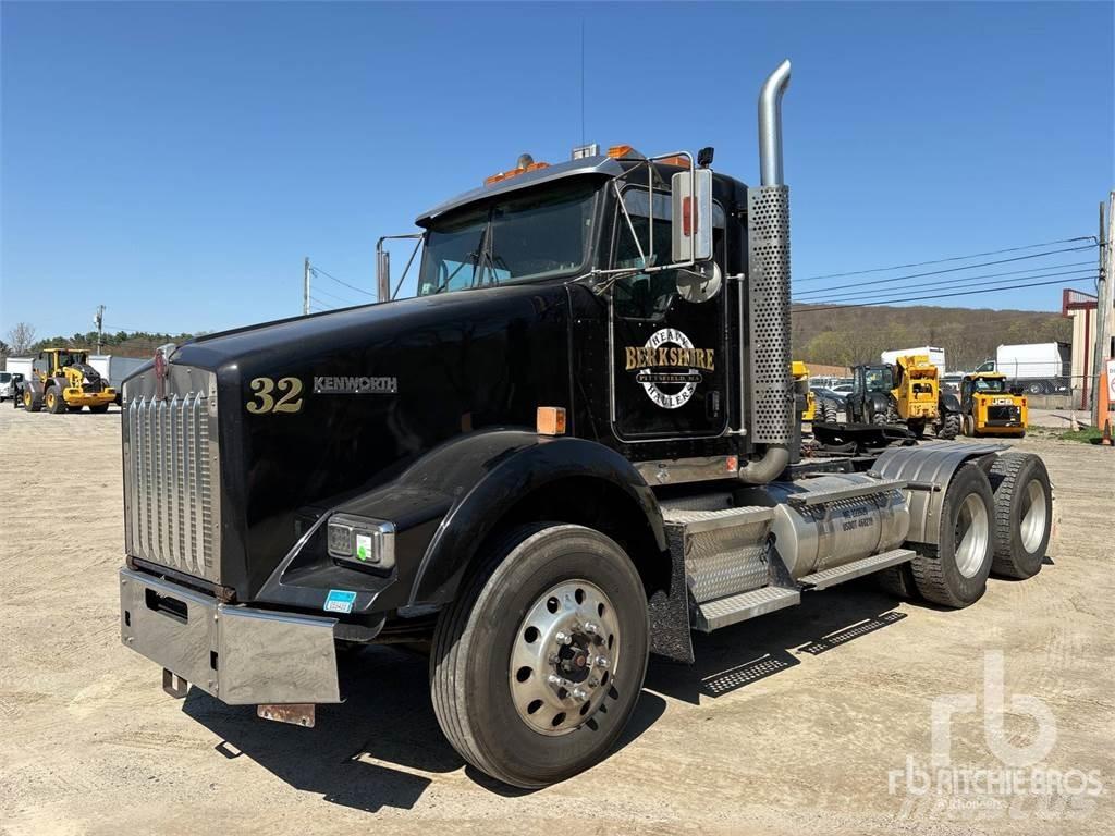 Kenworth T800 曳引機組件