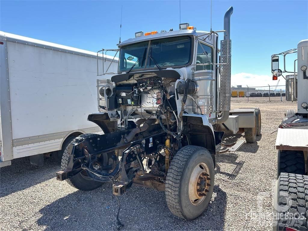 Kenworth T800 商用底盤車