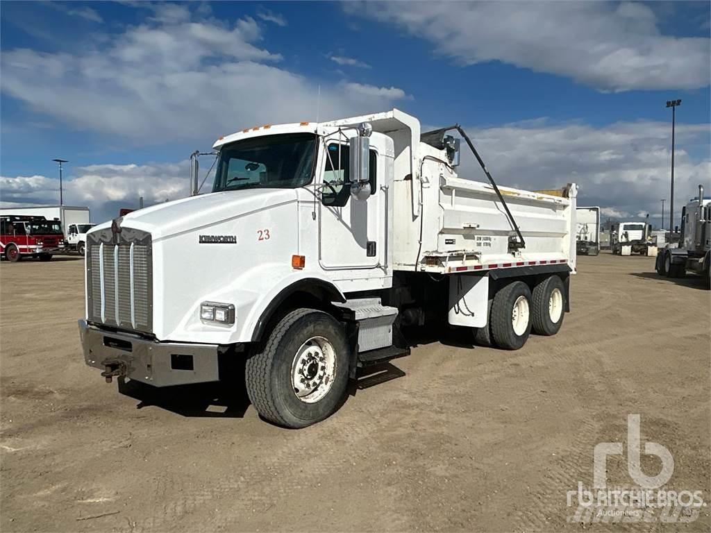 Kenworth T800 傾卸式卡車