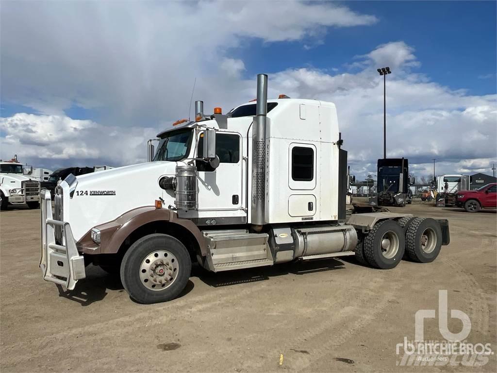 Kenworth T800 曳引機組件