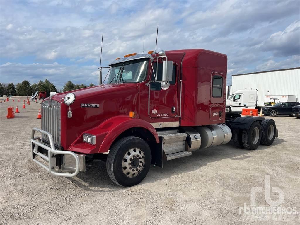 Kenworth T800 曳引機組件
