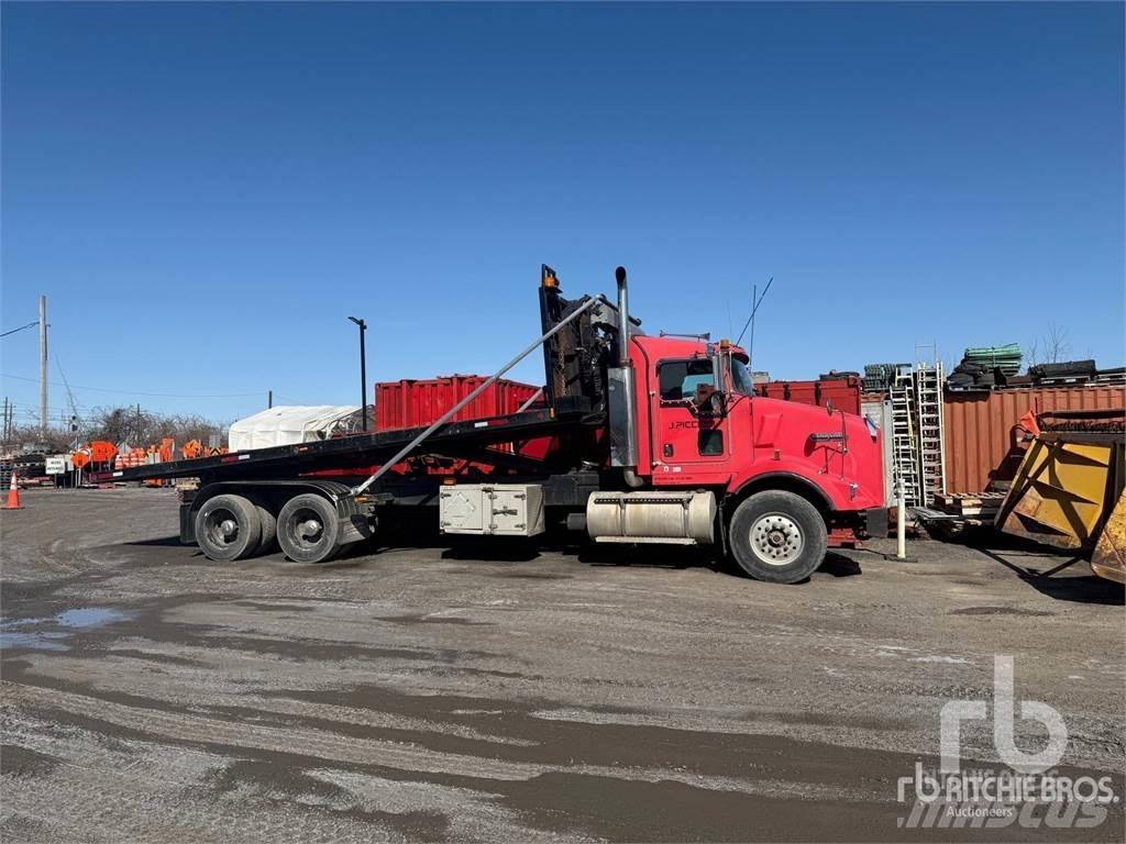 Kenworth T800 起重可拆卸式卡車