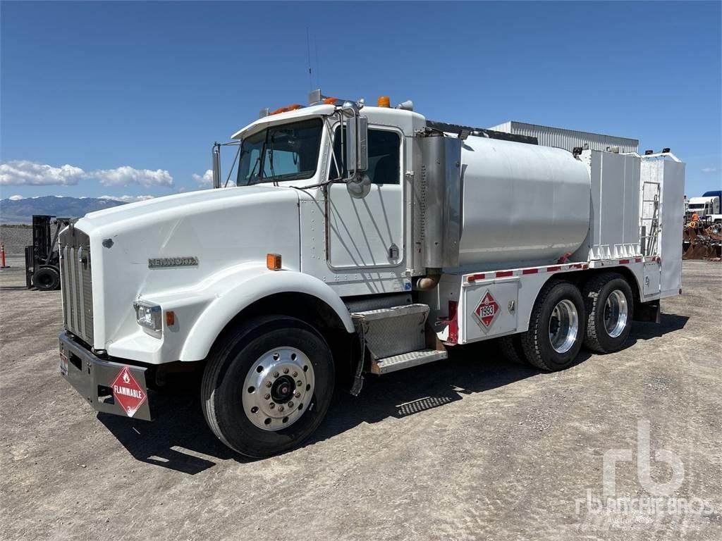 Kenworth T800 運油車