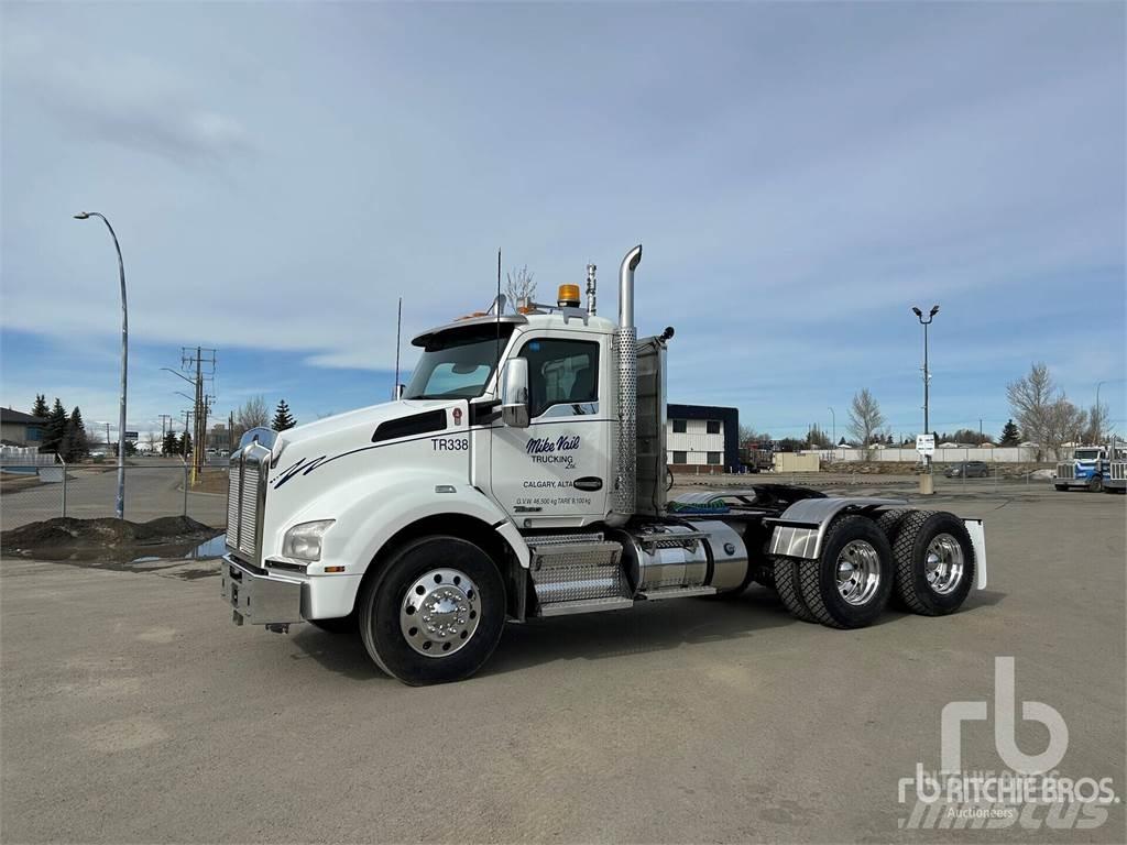 Kenworth T880 曳引機組件