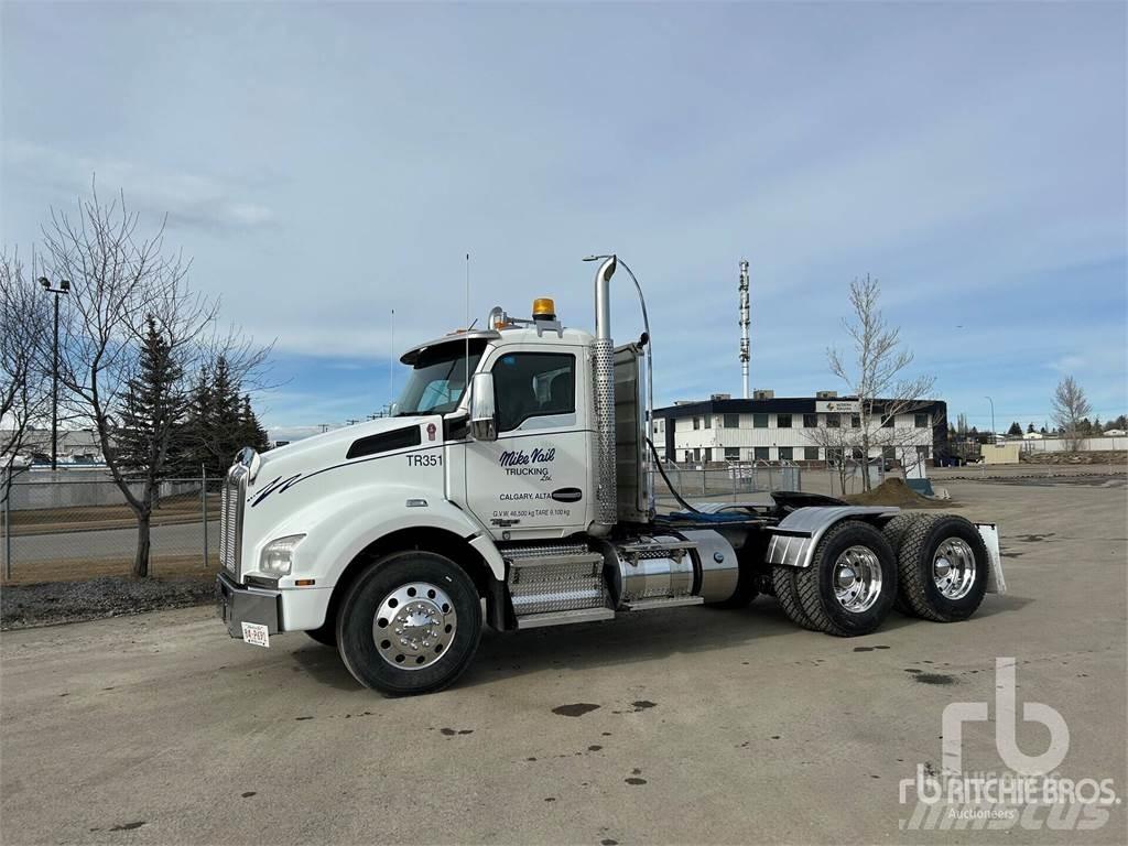 Kenworth T880 曳引機組件