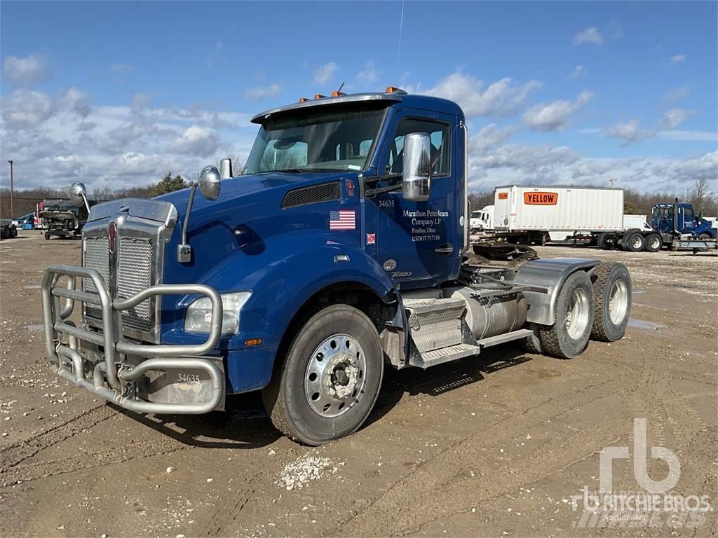 Kenworth T880 曳引機組件