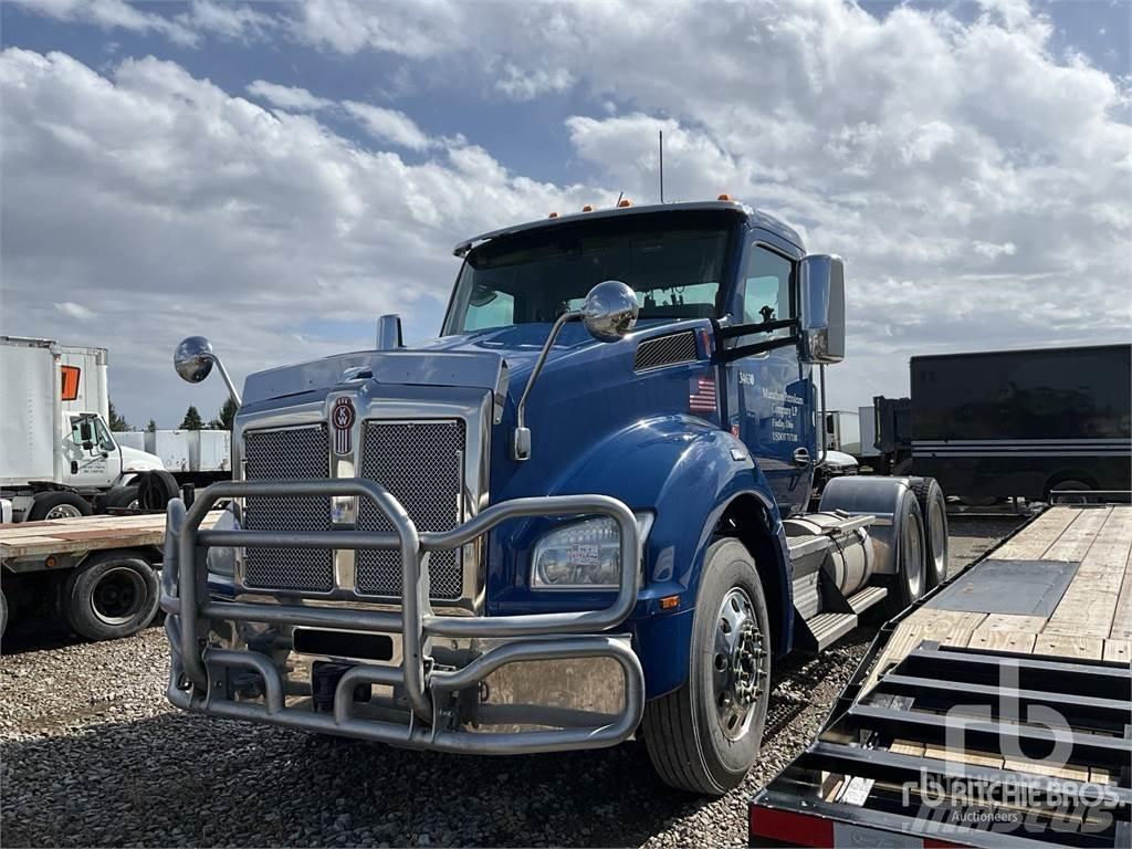 Kenworth T880 曳引機組件