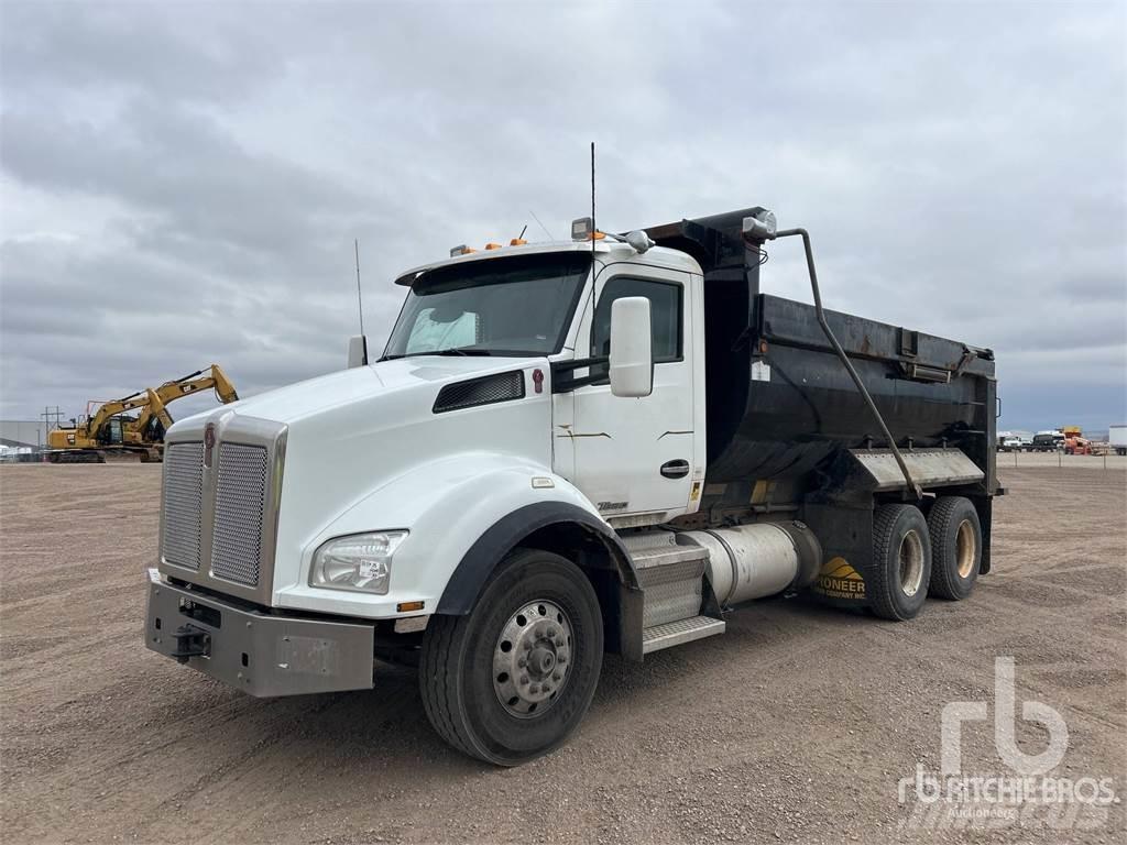 Kenworth T880 傾卸式卡車