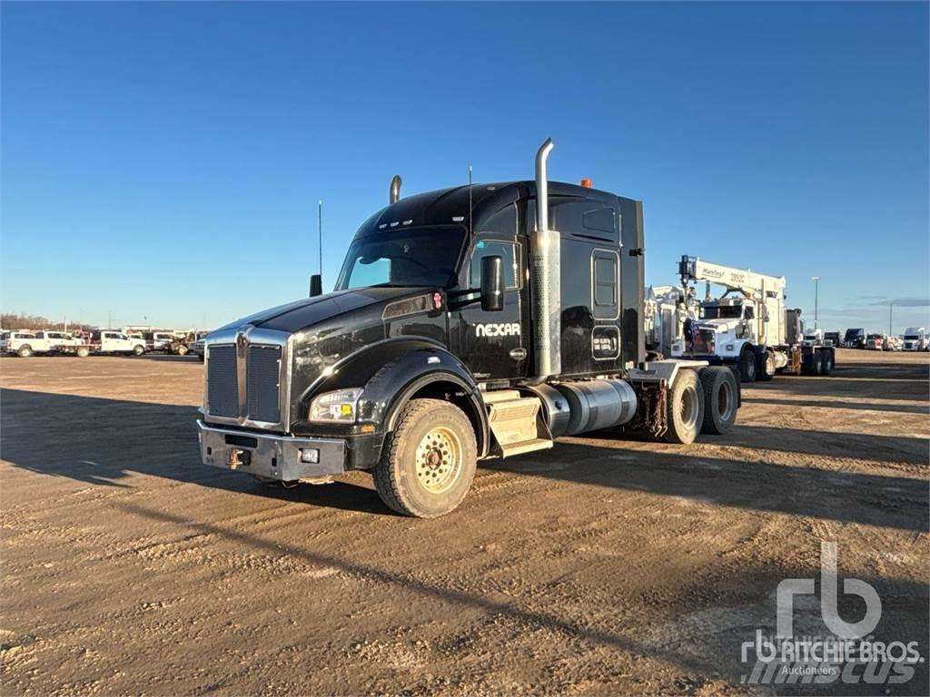 Kenworth T880 曳引機組件