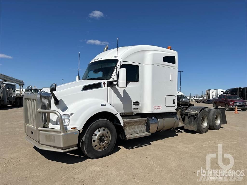 Kenworth T880 曳引機組件