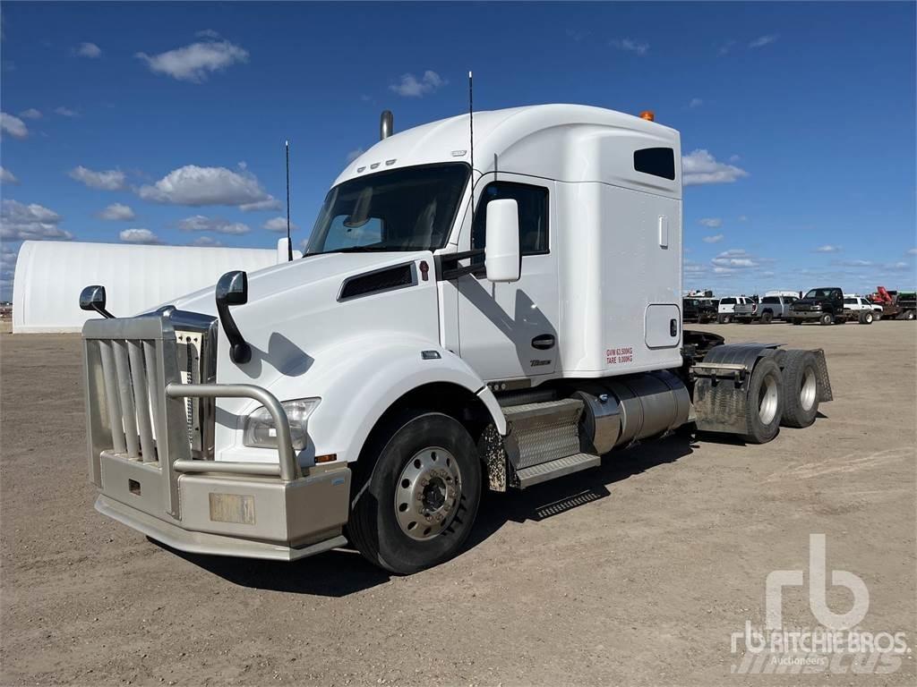 Kenworth T880 曳引機組件