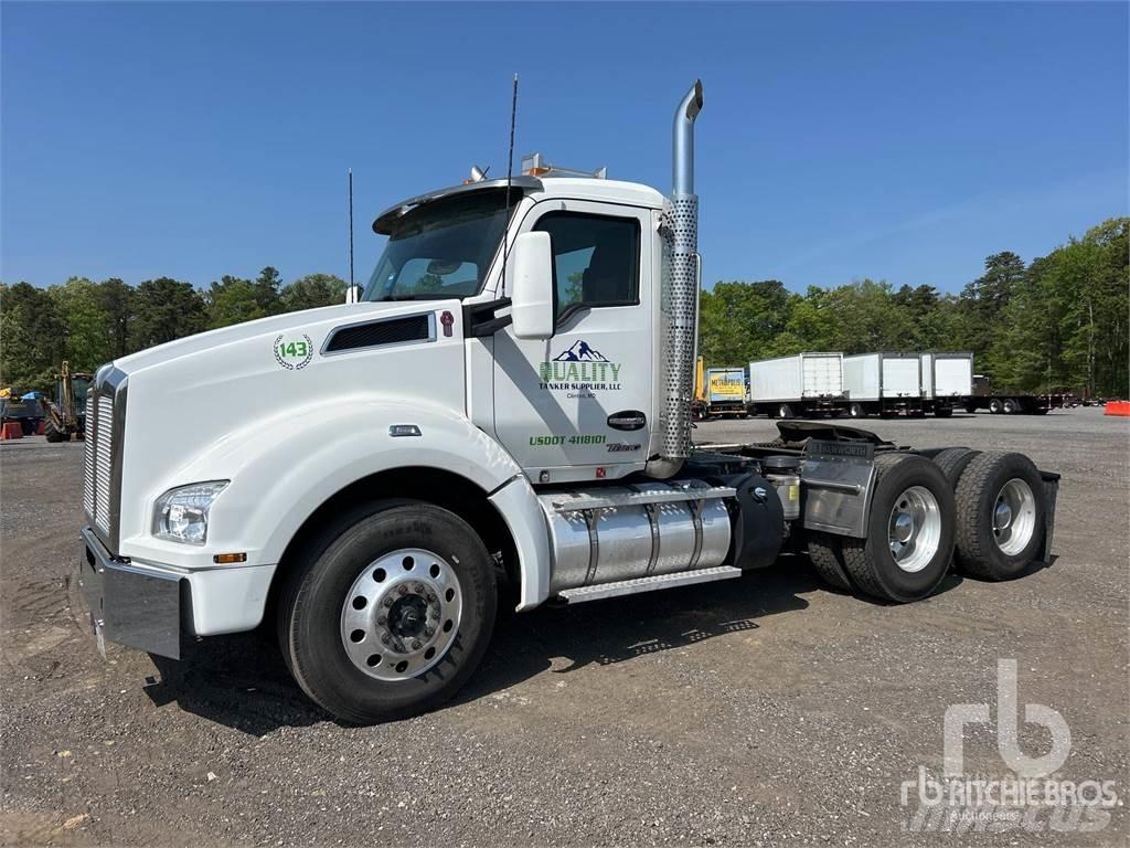 Kenworth T880 曳引機組件