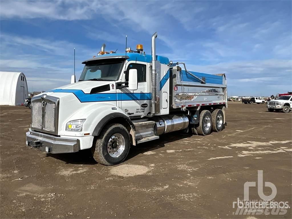 Kenworth T880 傾卸式卡車