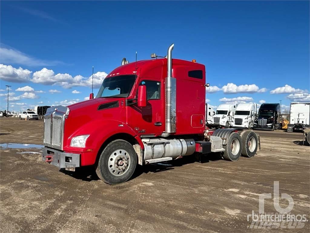 Kenworth T880 曳引機組件
