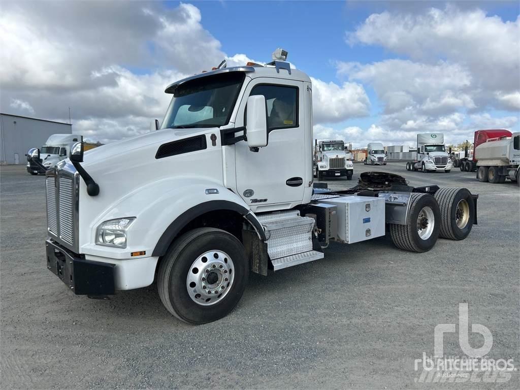 Kenworth T880 曳引機組件