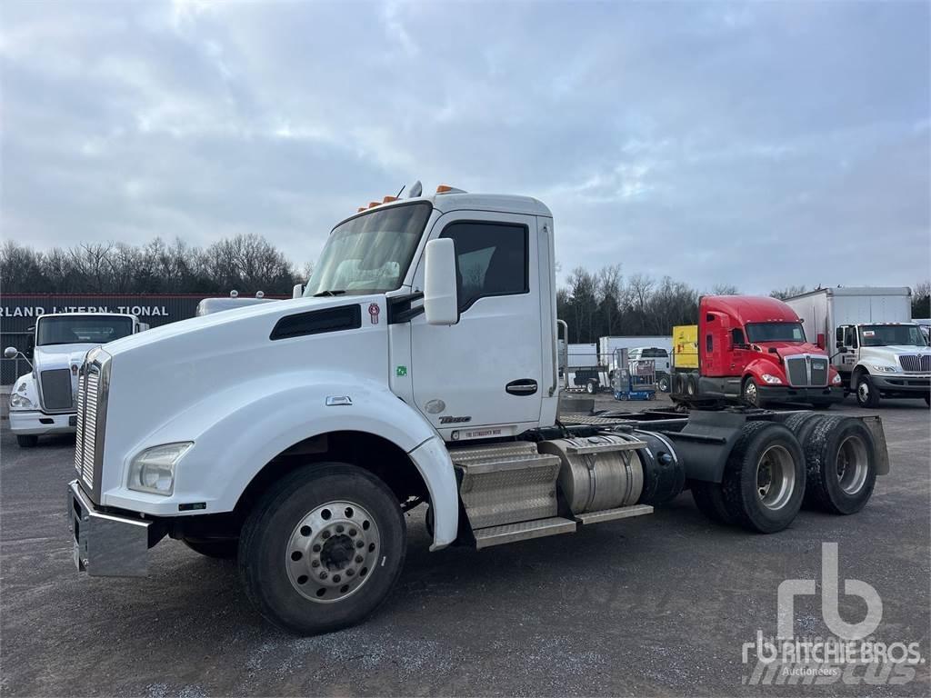 Kenworth T880 曳引機組件