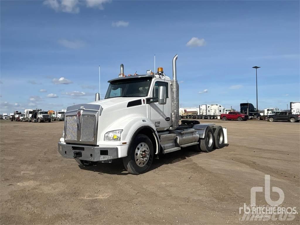 Kenworth T880 曳引機組件