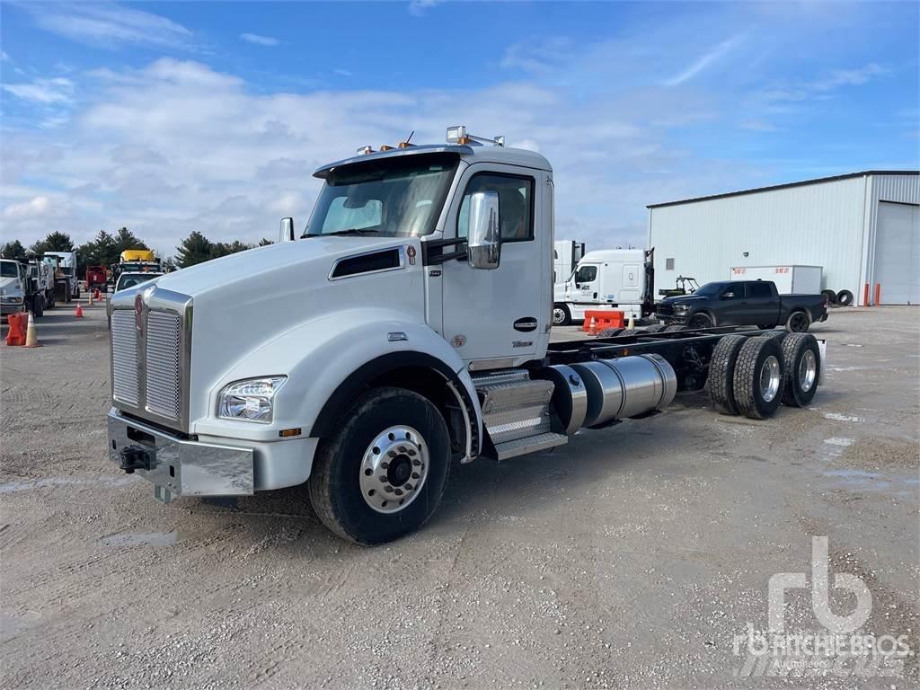 Kenworth T880 商用底盤車
