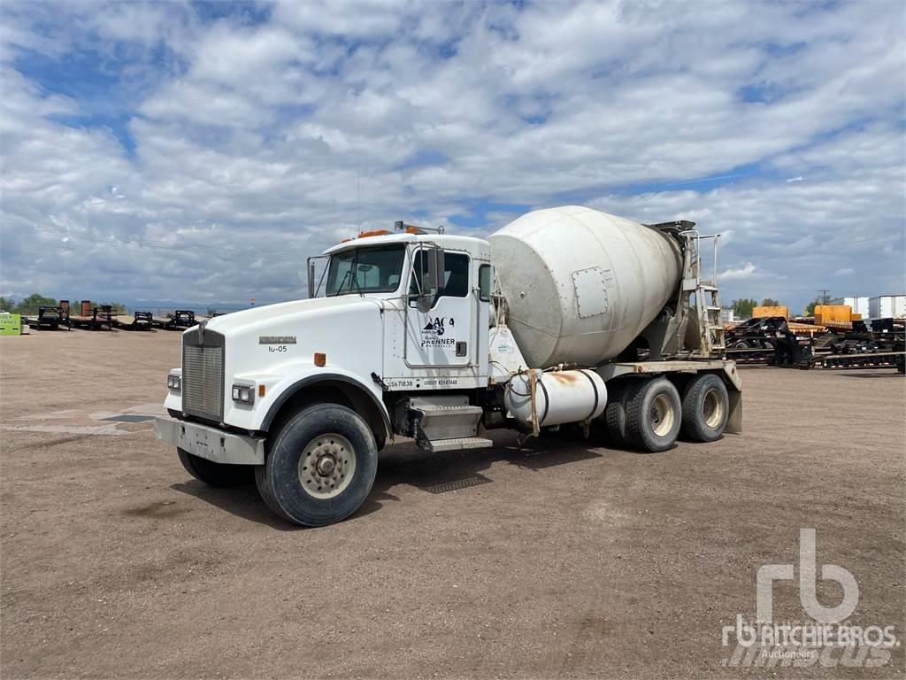 Kenworth W900 混凝土車