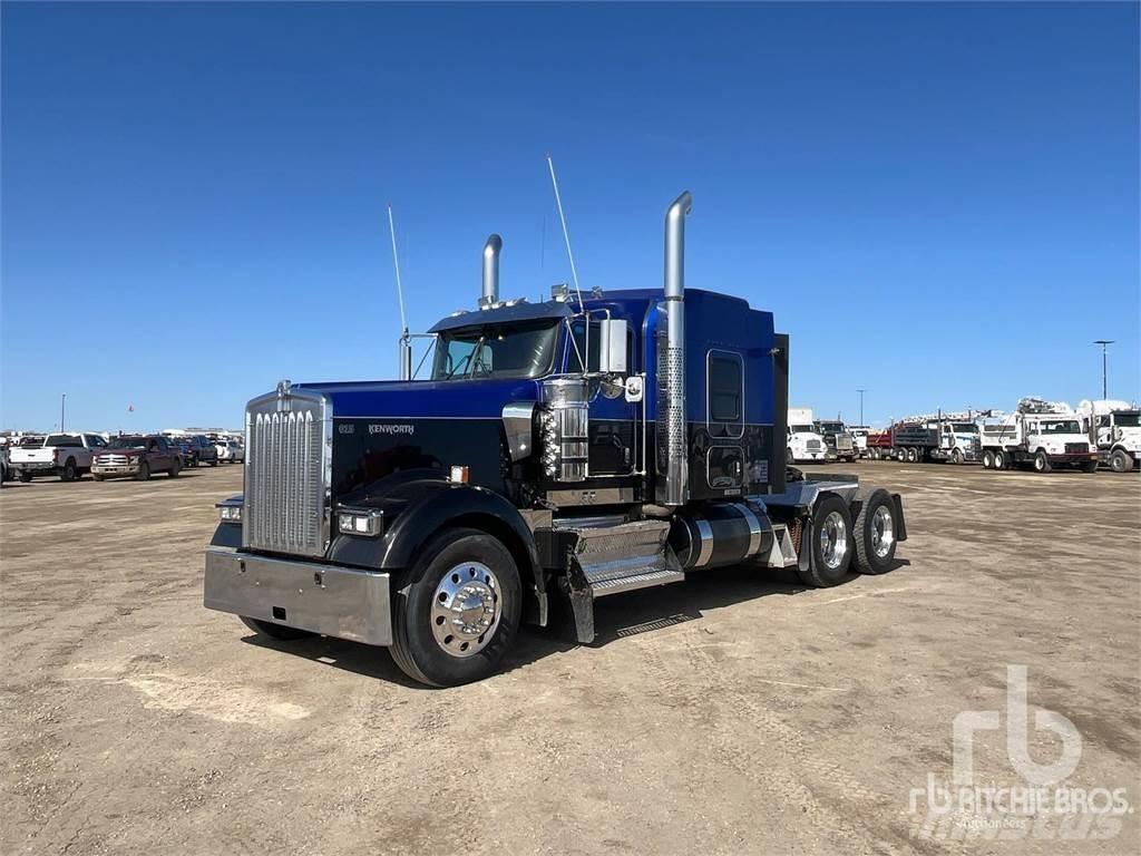 Kenworth W900 曳引機組件