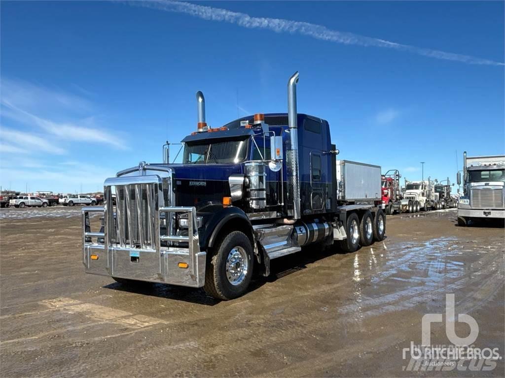 Kenworth W900 曳引機組件