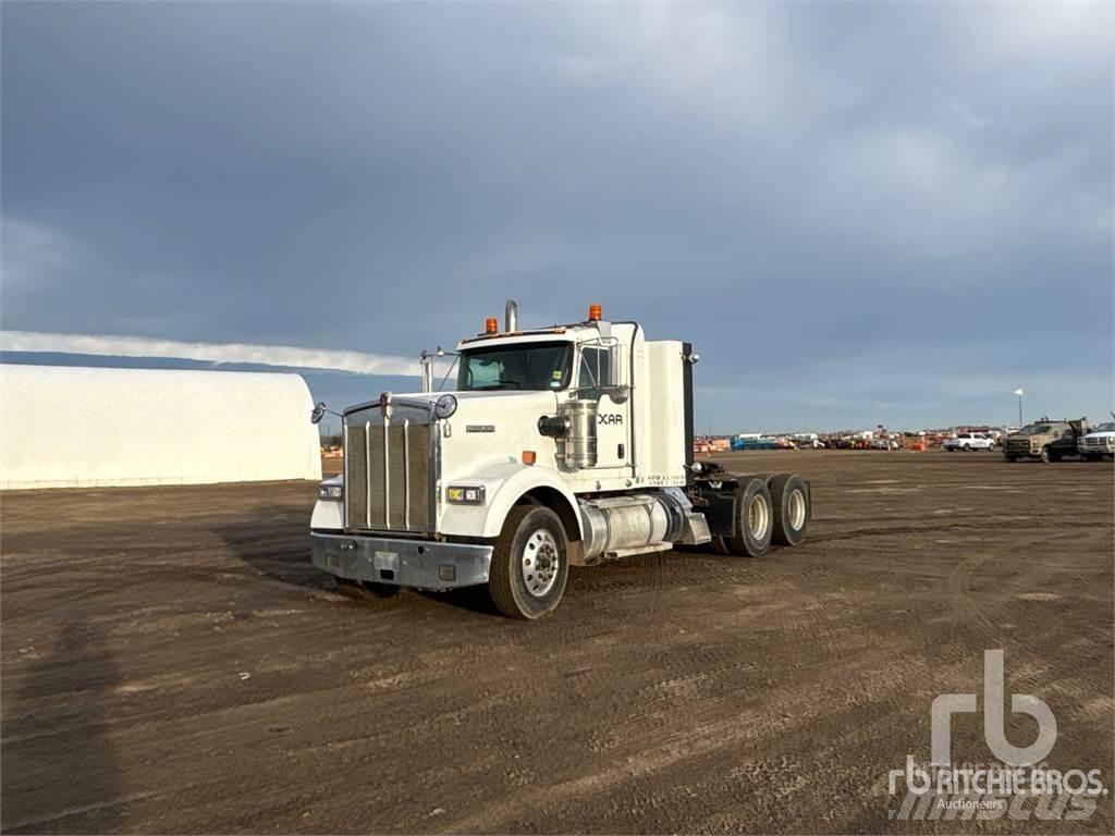 Kenworth W900 曳引機組件