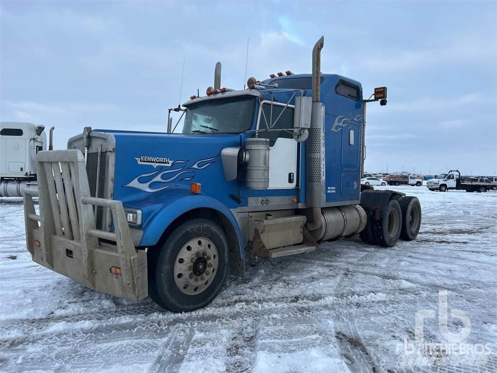 Kenworth W900 曳引機組件