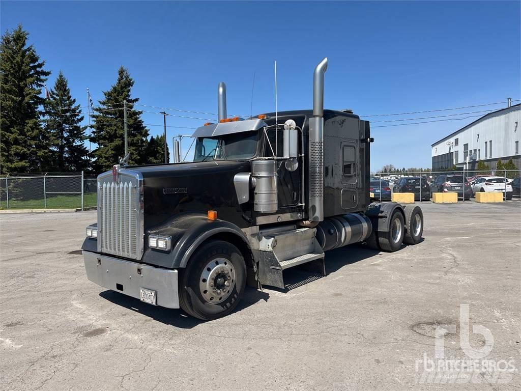 Kenworth W900 曳引機組件