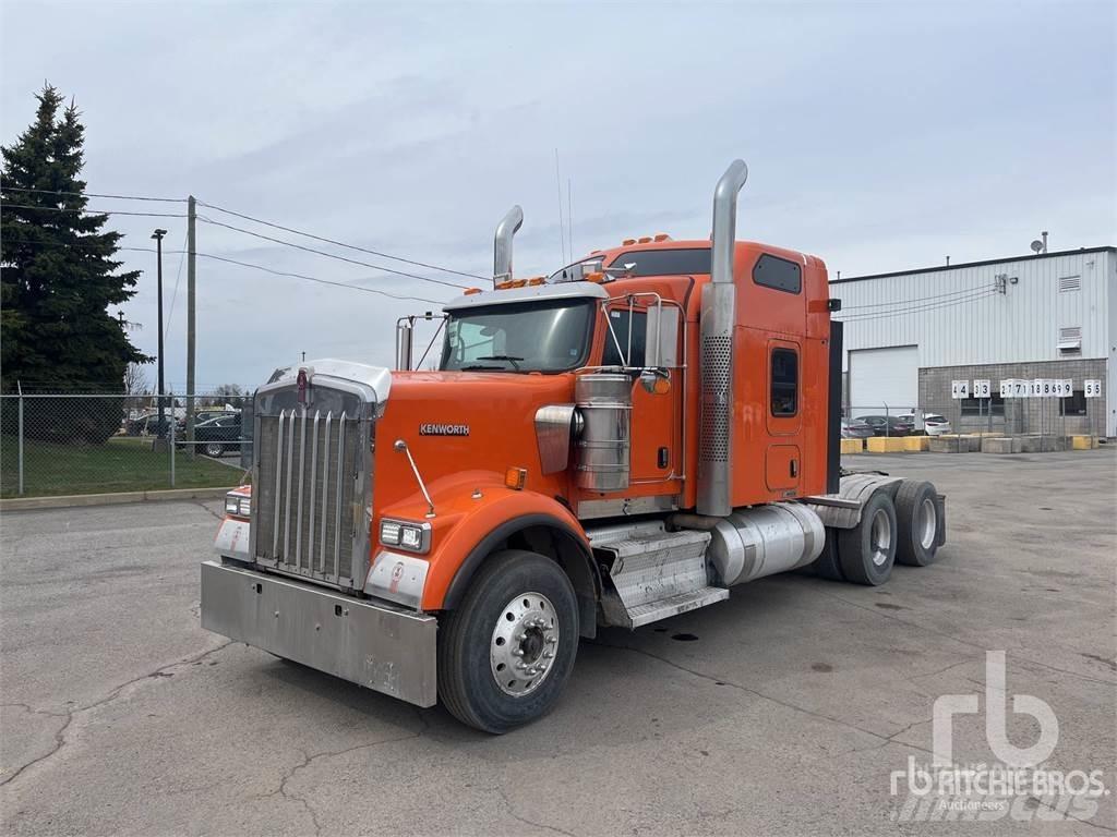 Kenworth W900 曳引機組件