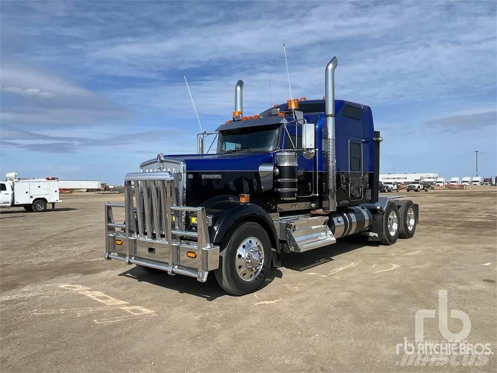 Kenworth W900B 曳引機組件