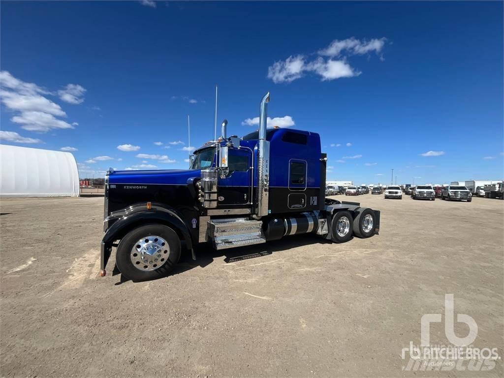 Kenworth W900L 曳引機組件