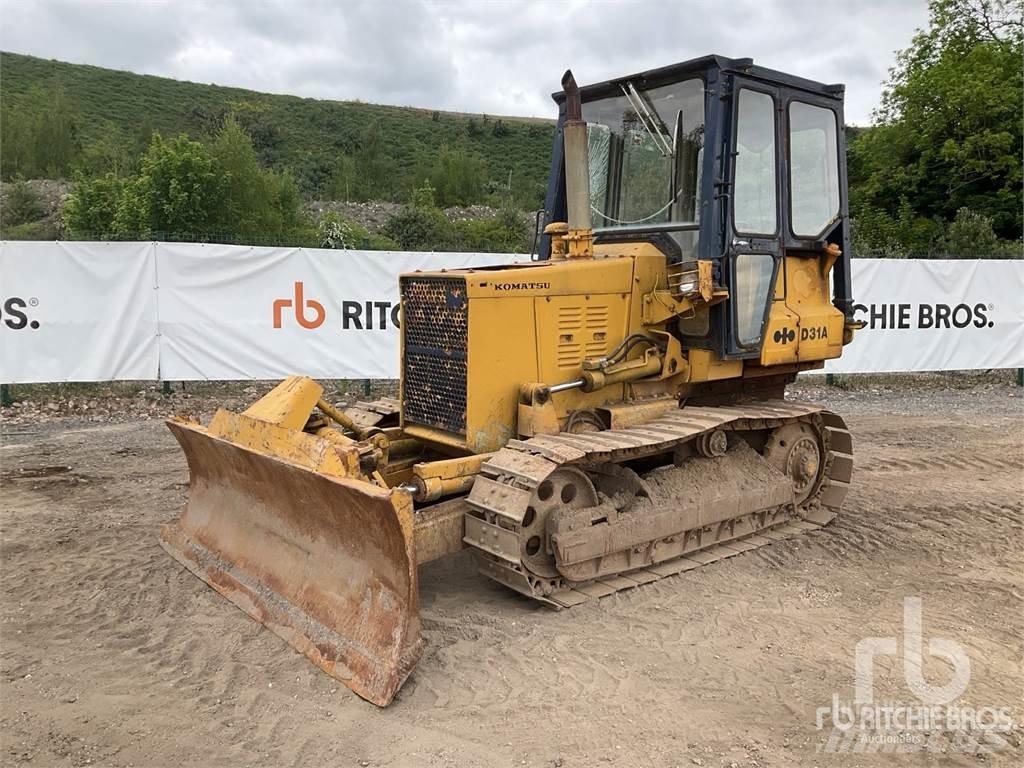 Komatsu D31A-17 履帶推土機