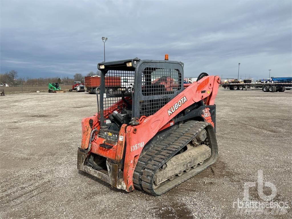Kubota SVL90 滑移轉向裝載機